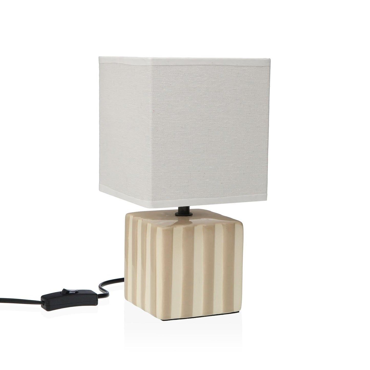 LAMPARA RAYAS BEIGE VERSA 2026 JUNIO