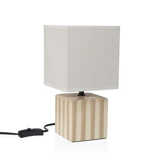 LAMPARA RAYAS BEIGE VERSA 2026 JUNIO