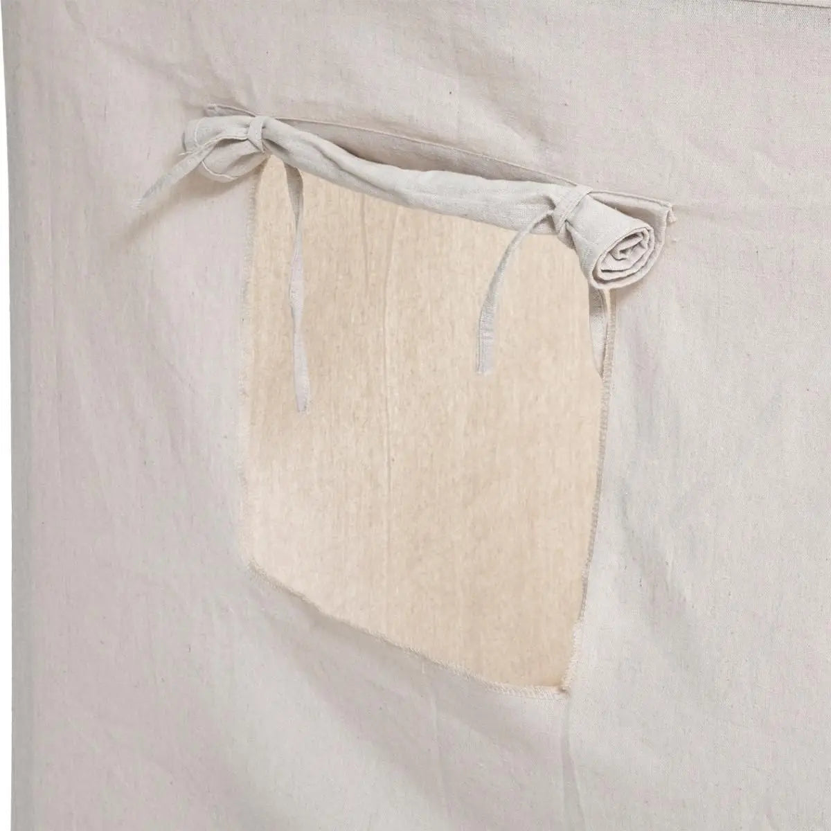 House Pine + Canvas che admosfera febrero