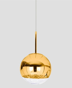 <p>Lámpara de colgar, diseño, cristal acabado dorado y transparente, 25 cms de diámetro</p> Grupo sdm JULIO