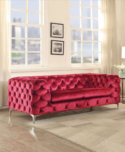 <p>Sofá de diseño, 2 plazas, tapizado terciopelo rojo vino. Otros colores disponibles.</p> Grupo sdm JULIO